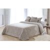 Bouti Jacquard Granada Beig De Diseño Colcha Acolchada Con Relleno De 100 Gr Para Cama De 160 Cm