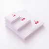 Set Toallas 3pcs: Tocador + Manos + Baño 450gsm Algodón Blanco Con Cereza Roja Benetton