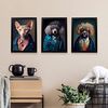 Set De 4 Posters Sofisticado En Estilo Fotografía A Todo Color Divertidas Ilustraciones Realistas De Animales Con Ropa Humana Diseño Y Decoración De Interiores A3 Marcos Madera Clara Nacnic