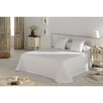 Colcha Bouti Para Cama Invierno. Colcha Cubre Cama Alina. Cama 105. Color Blanco