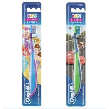 Oral B Cepillo Kids Dientes Manual Con Princesas O Personajes De Cars 3-5 Años Suave