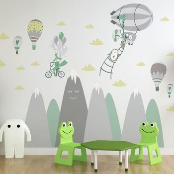 Vinilo Escandinavo De Montaña Animales Acróbatas - Adhesivo De Pared - Revestimiento Sticker Mural Decorativo - 100x150cm