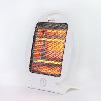 Estufa De Cuarzo Orbegozo. 2 Niveles De Potencia: 600w Y 1.200w. 2 Barras  De Cuarzo. Pantalla Orientable. con Ofertas en Carrefour