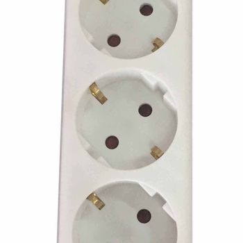 Fabricado Seg�n Normativas Vigentes. Sin Cable Y Sin Interruptor. Color: Blanco. Base M�ltiple sin Cable/sin Interruptor cinco Tomas color: Blanco