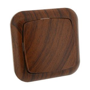 ENCHUFE EMPOTRABLE DOBLE MADERA SERIE 36.530