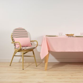 Mantel De Tela Jacquard Maglia Liso Rosa / 160x160 Cm