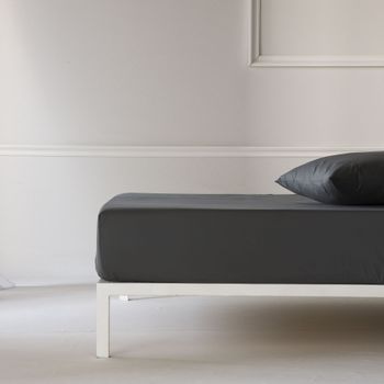 Sábana bajera ajustable lisa Celeste cama 135 cm - 135x190/200 cm, 100%  algodón.