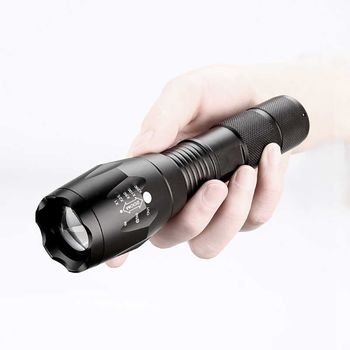 Linterna led 155 mm x 40 mm multiusos con 3 modos de luz y con cargadores  para enchufe y coche swat flashlight