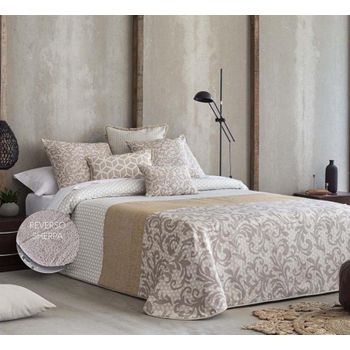 Edredon Estampado Jacquard Bierzo Beig Con Reverso Sherpa Para Cama De 105 Cm