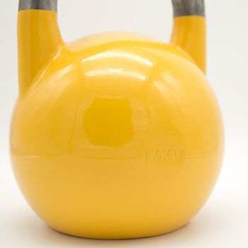 HOMCOM Pesa Rusa de 10 kg de Hierro Fundido Kettlebell con Revestimiento de  Neopreno Mancuernas de Bola para Entrenamiento de Fuerza en Gimnasio Casa  19x12x22 cm Rojo - Conforama