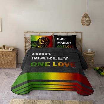 Marley - Colcha Bouti Estampada Cama 135 - Microfibra Con Cbd - Extra Suave - Incluye Colcha Bouti + 1 Funda De Cojin - Fabricado En España - One Love