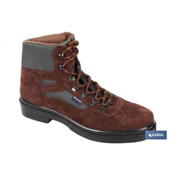 Bota Trekking Marron Modelo Odiel T-45