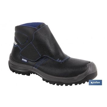 Bota Piel Negro Cierre Velcro S3 Modelo Urian T 47