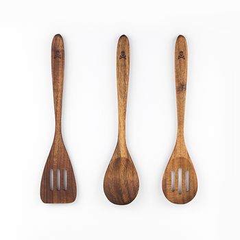 Scalpers Home | Set De Utensilios Para Cocina | 3 Cucharas De Madera | Fabricadas En 100% Madera De Acacia | Con Detalle De Calavera Fácil De Limpiar Y Almacenar