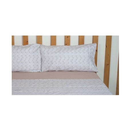 Juego De Sábanas Rita-1 Beige 120 Cm. con Ofertas en Carrefour