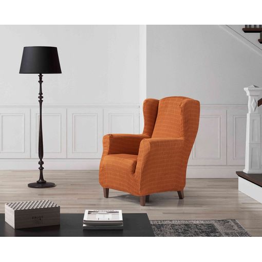 Funda De Sillon Orejero Elástica Adaptable Beta, 1 Plaza - 70 - 110 Cm.  Naranja Estoralis con Ofertas en Carrefour