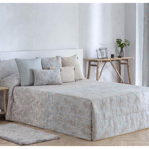 Edredón Confort Invierno Jacquard Creta + Fundas Cojín a precio barato  Color Beige Medidas Cama 150 cm