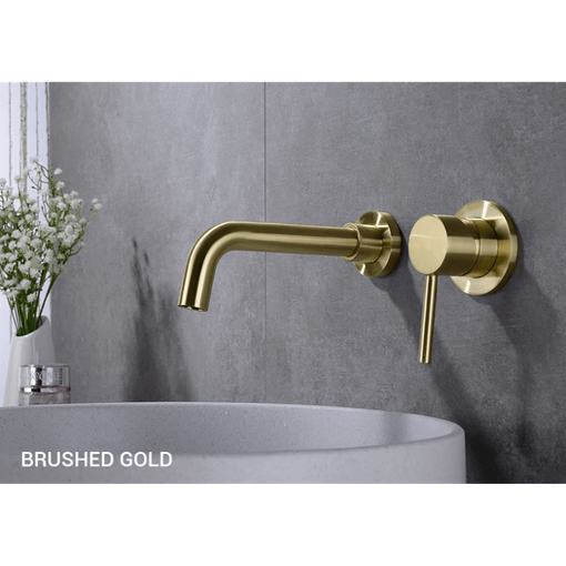 Comprar Grifo de lavabo empotrado ovalado con embellecedor cuadrado dorado  cepillado online