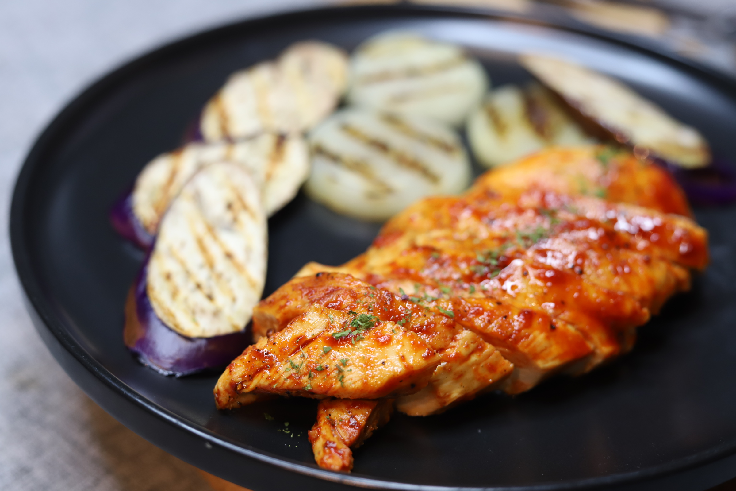 맛있게 즐기는 고추장양념 닭가슴살 스테이크 - CBM 토론토 맛있게 즐기는 고추장양념 닭가슴살 스테이크 - Cbm 토론토