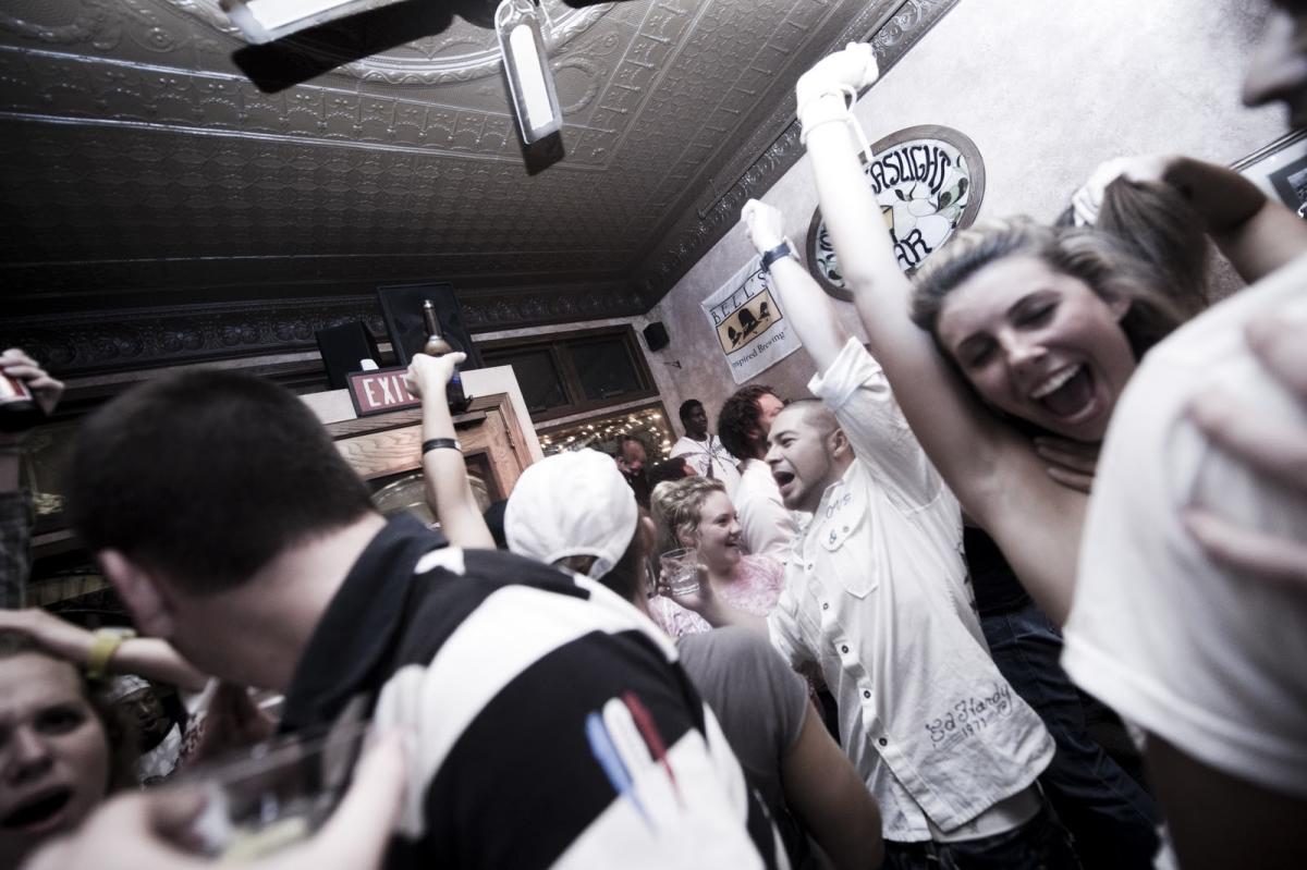 DJ Night @ Horn's Bar