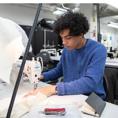 CCA student sewing in the Soft Lab.