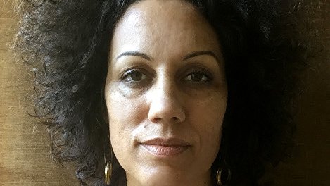 Portrait of CCA faculty Angela Hennessy.