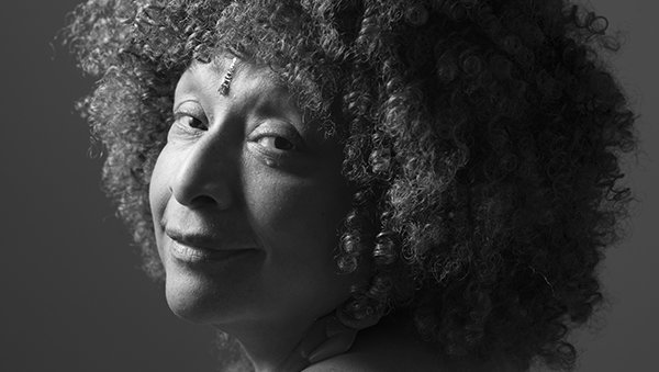 photo of Joyce J Scott