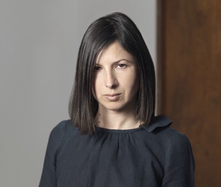 A headshot of Liz Cohen (MFA Photography 2000)