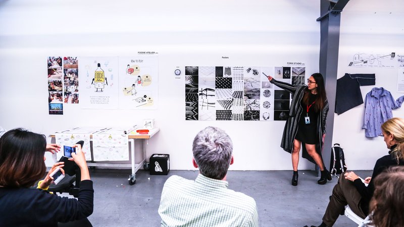 Shihan Zhang (MFA Design, 2017)