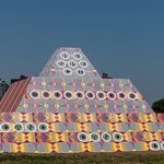 Jeffrey Gibson, Because Once You Enter My House It Becomes Our House, 2020. Socrates Sculpture Park.