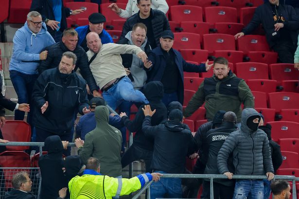Joe Cole slams 'pathetic' AZ Alkmaar fans after West Ham clash in Europa Conference League