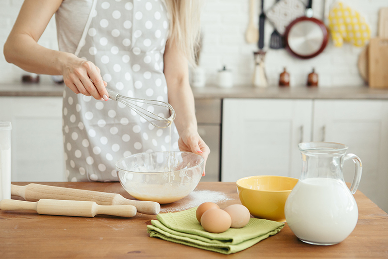 Belajar Teknik Dasar Mengolah Adonan Kue Bagi Pembuat Kue