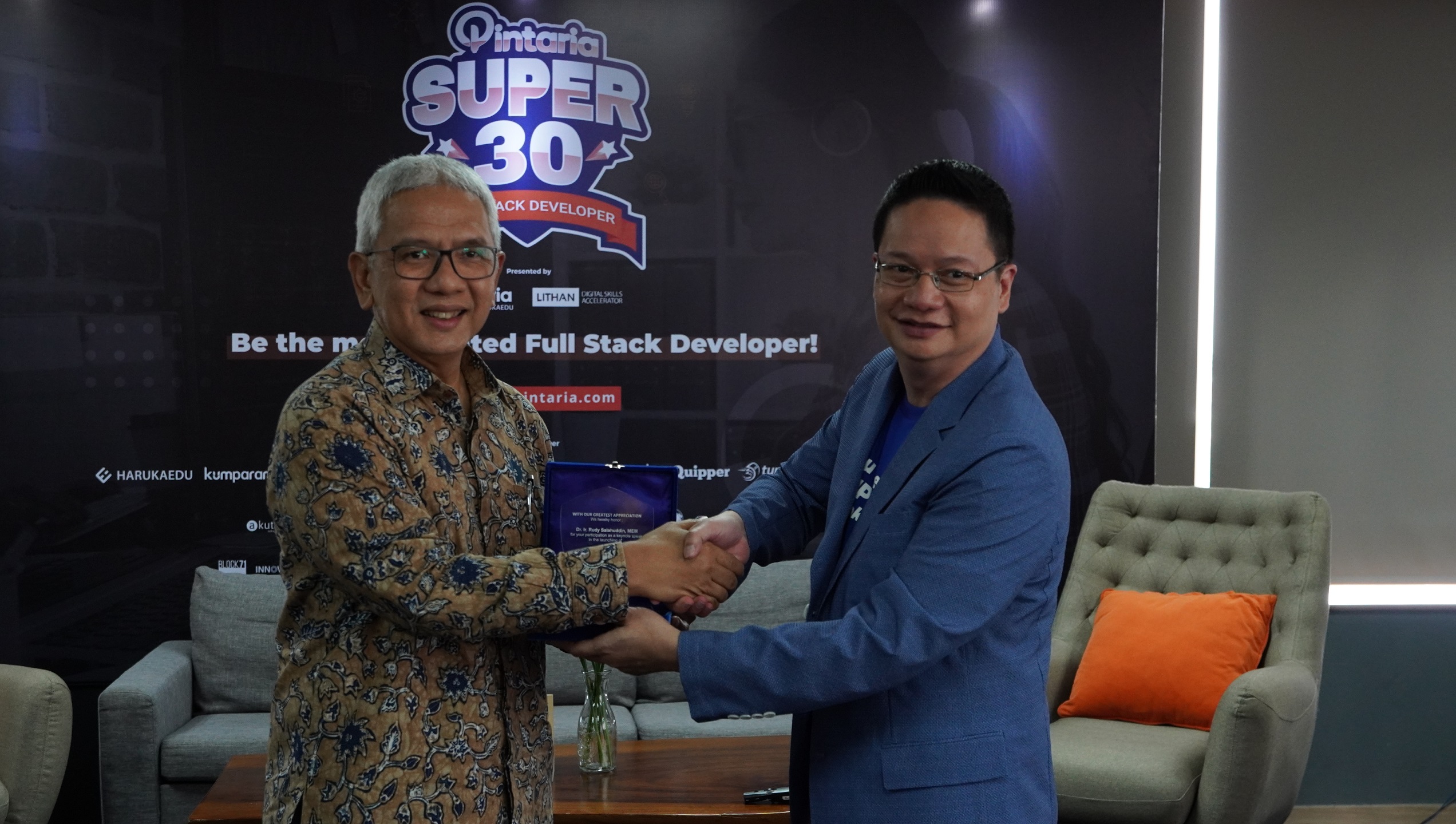 Pintara SUPER30, Beasiswa Kursus Full Stack Developer Bagi 30 Orang Terbaik se-Indonesia