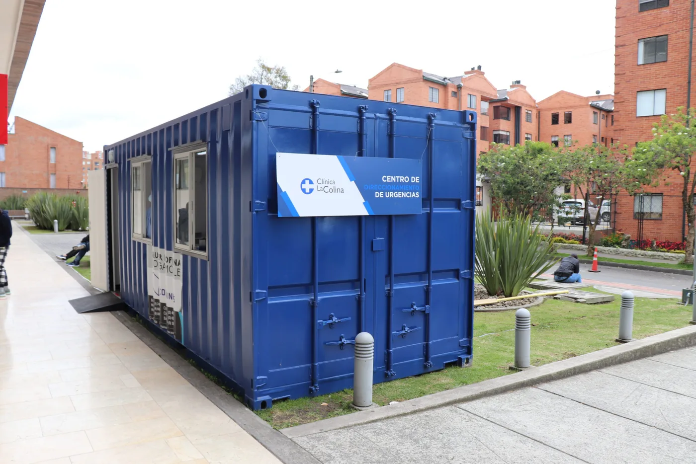 Clínica La Colina implementa Unidades Médicas Móviles en sus instalaciones
