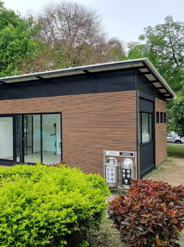 Restaurante container — proyecto terminado