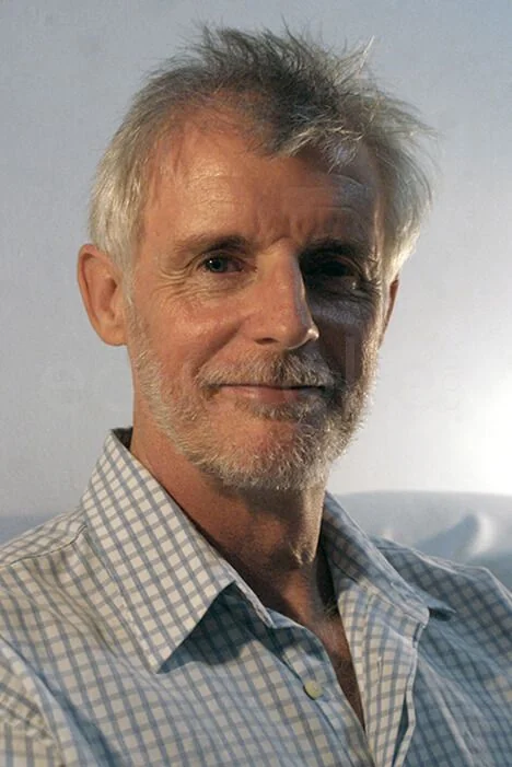 Correspondent profile