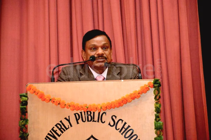 Correspondent profile