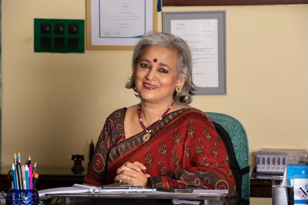 Correspondent profile