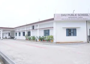 DAV Public School logo
