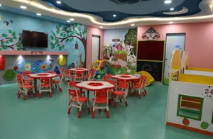 Little Genius Preschool  logo