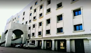 The Radiant International School logo