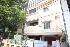 Srishti Montessori School Nungambakkam logo