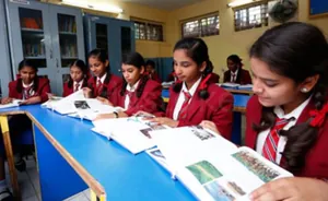 Holy Saint English School logo