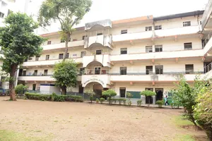 Muktangan English School & Junior College, Sivadarshan Poorgrasta Vasahat,Parvati Paytha, Pune