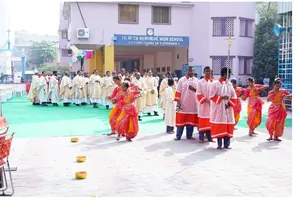 Fr. Roch Memorial High School logo