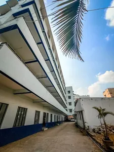 C N K PUBLIC SCHOOL logo