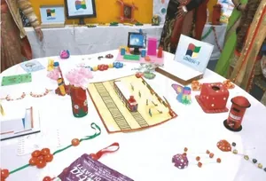 SANT SHRI NAND LAL SARASWATI VIDYA MANDIR logo