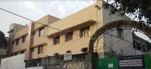 DAV SENIOR SECONDARY SCHOOL logo