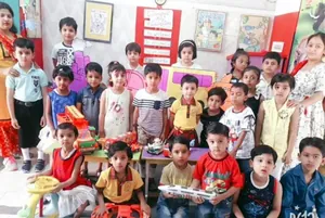 Universal Play School logo