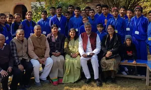 Delhi City School logo